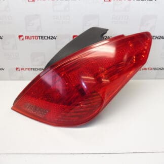 Zadní pravá lampa Peugeot 308 Hatchback 9680425680 6351CV