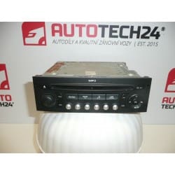 Autorádio s CD  MP3 Citroën Peugeot 96643698XT00